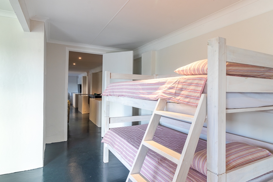 5 Bedroom Property for Sale in Riversbend Eastern Cape